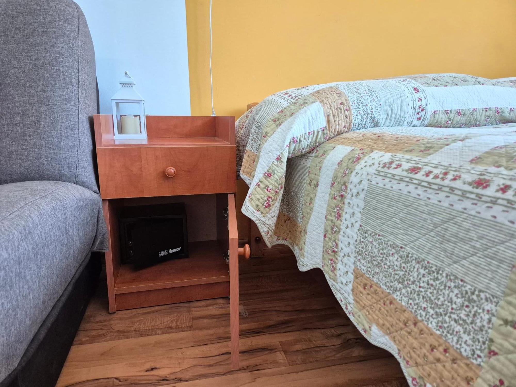 Roxanna Apartman Gyula Extérieur photo